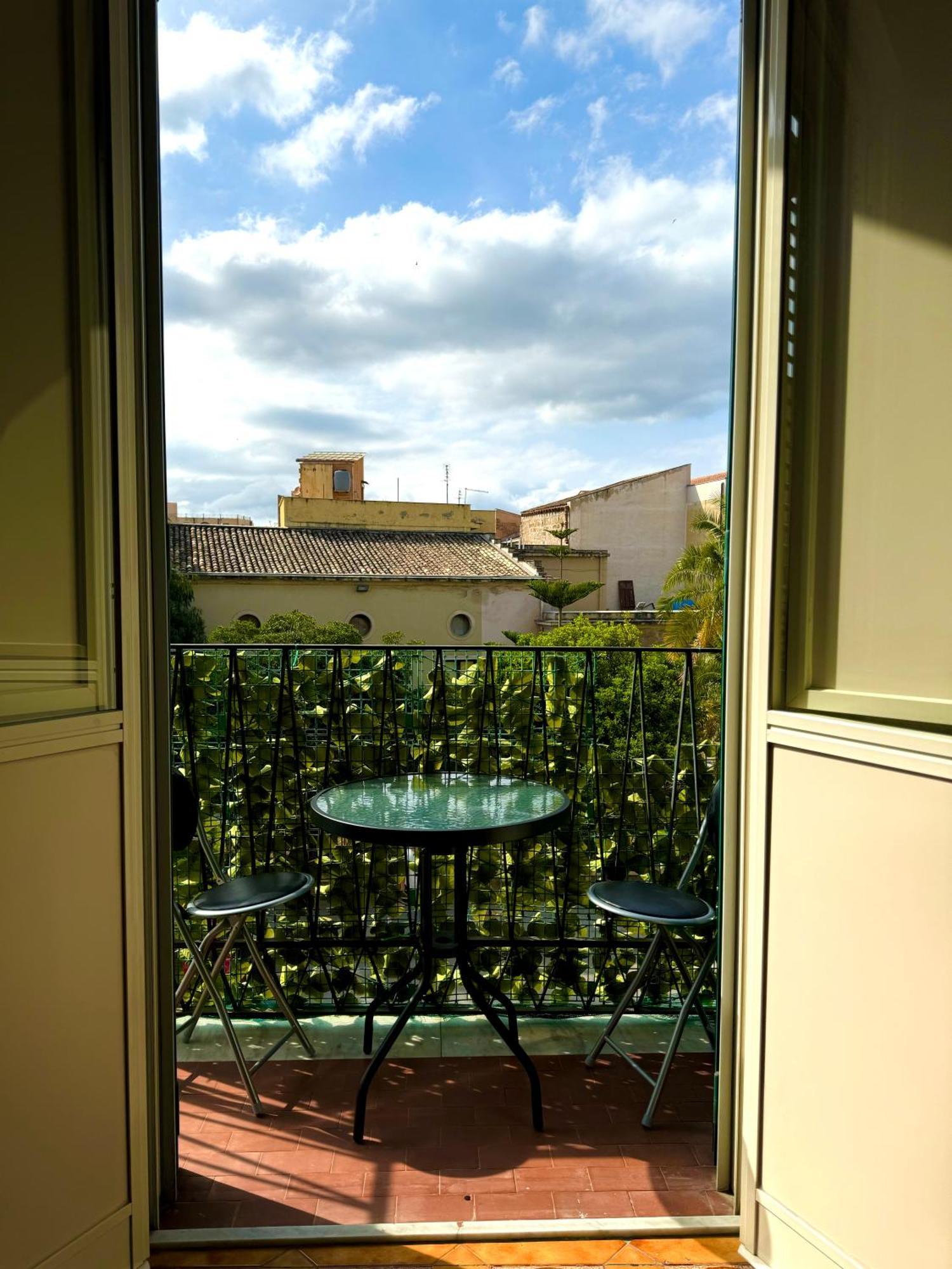 La Casa Di Giulietta Villa Palermo Exteriör bild
